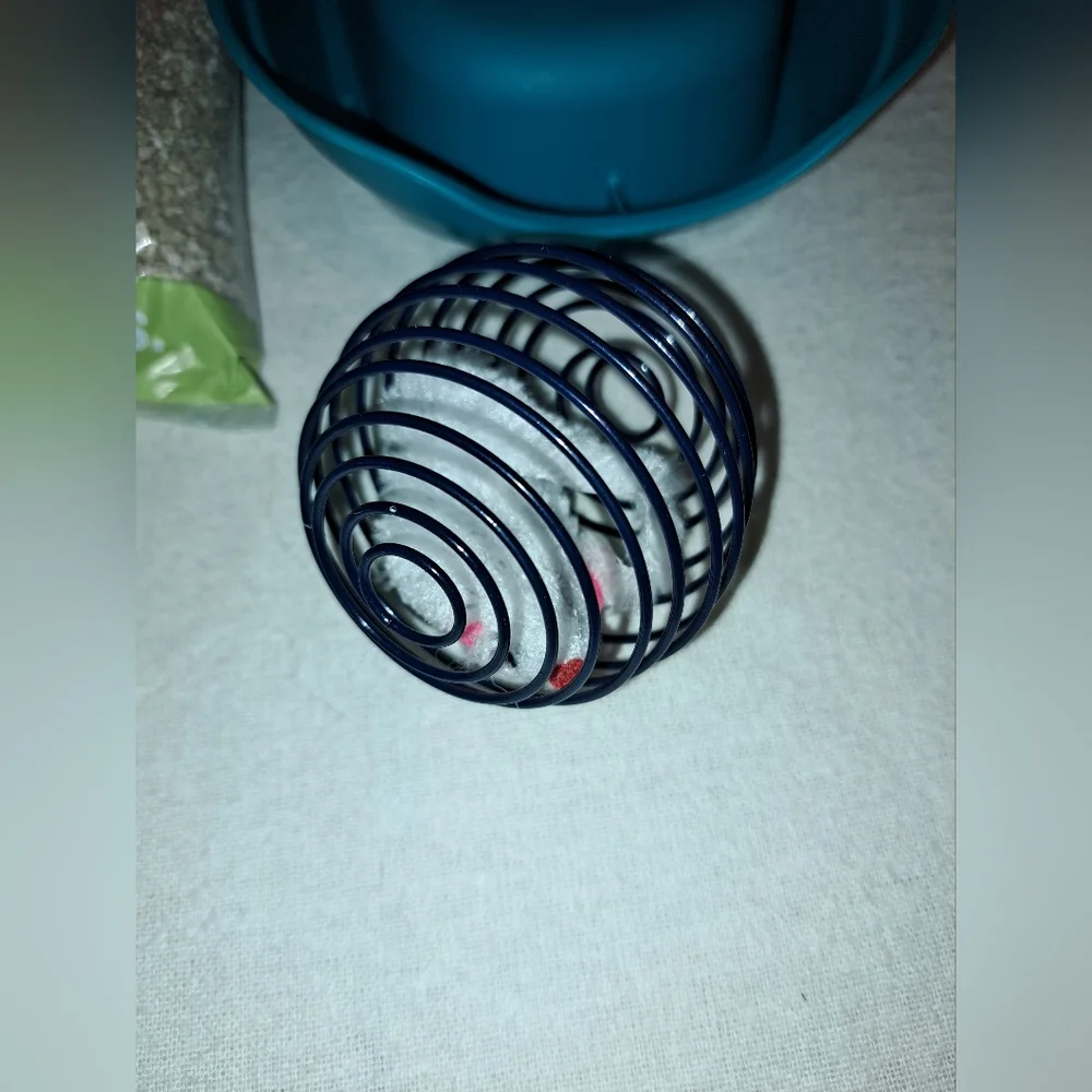 Cat Bundle Ball Little Bowl